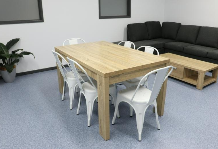 Serviced office centre to let in Newcastle (New South Wales)