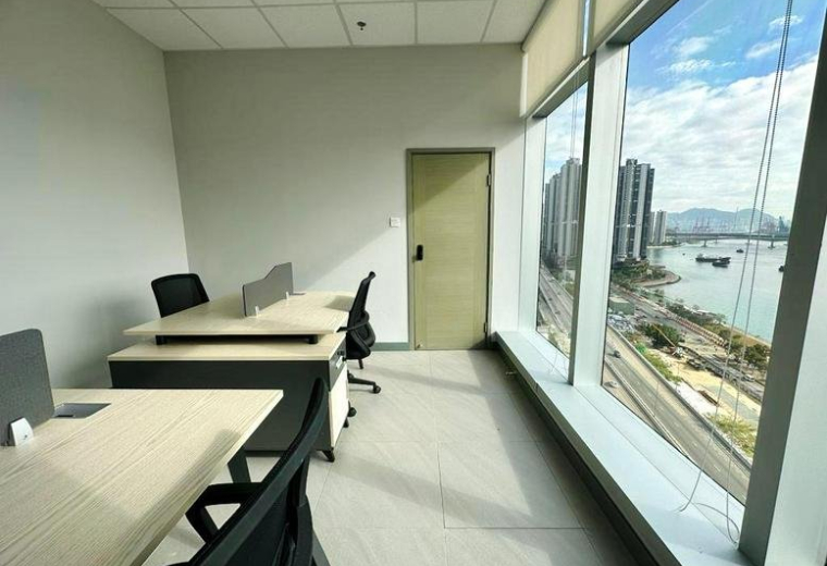 TML Tower, 3 Hoi Shing Road, Flat C6, Floor 17, Tsuen Wan, Hong Kong