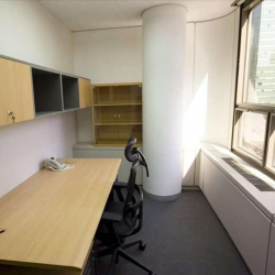 Office accomodations to rent in Seoul