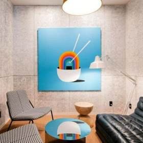 Image of Tokyo executive suite. Click for details.