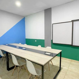 Executive suites to hire in Surakarta (Solo). Click for details.