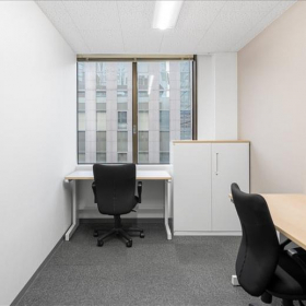 Office suite to lease in Tokyo. Click for details.