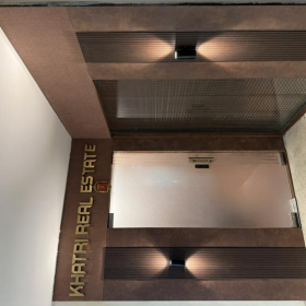 Exterior image of Parasvnath Plaza, Sector-27 2nd Floor Unit-1. Click for details.