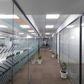 Office accommodation to let in Gurugram (Gurgaon). Click for details.