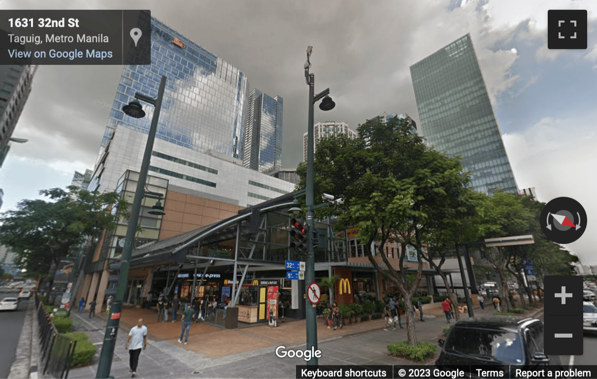 Street View image of World Plaza, 5th Avenue, Taguig, National Capital Region, Manila