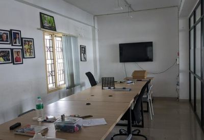 Executive offices in central Chennai