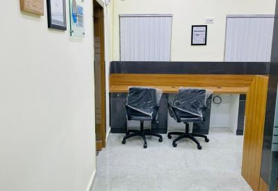 Exterior view of 66 Shakespeare Sarani, Beside Uniworth Center