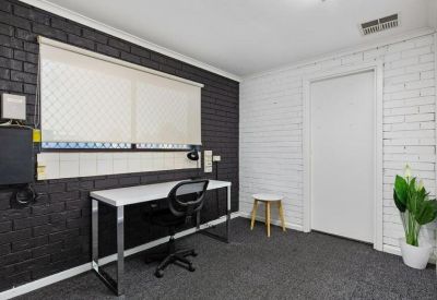 Offices at 44 Osborne Road, North Haven