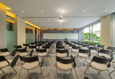 Spacious seminar room at Block 16, A area, HUAXIN SCI-TECH Island with rows of modern seating.
