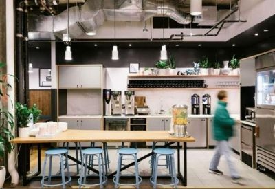 Exterior image of E. Town Central, 11 Doan Van Bo, Ward 12, District 4