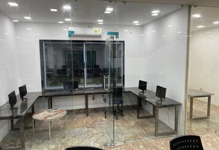Raipur serviced office