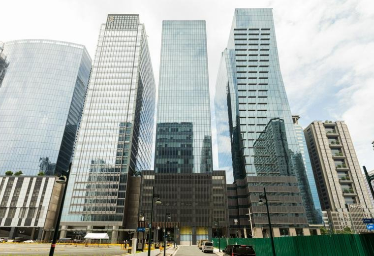 Office Space to Rent in St. Bonifacio Global City, Manila