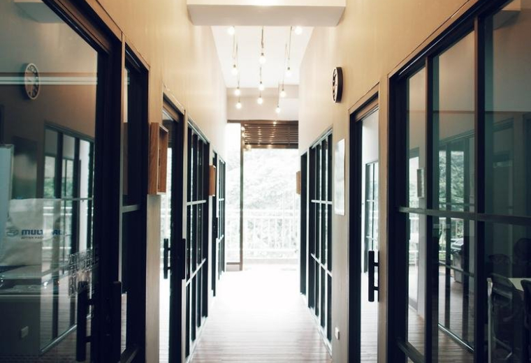 Commercenter Alabang, Commercenter Avenue, Filinvest Corporate City, Muntinlupa, Metro Manila