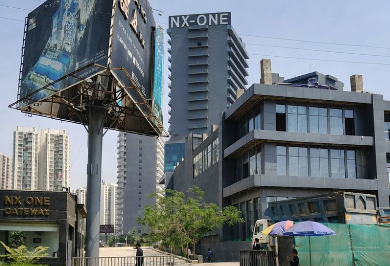 NX One, Greater Noida W Rd, Amrapali Dream Valley, Noida, India
