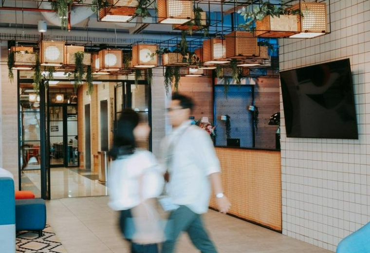 The Plaza Office Tower, 7th Floor, Jalan M.H. Thamrin, Jakarta