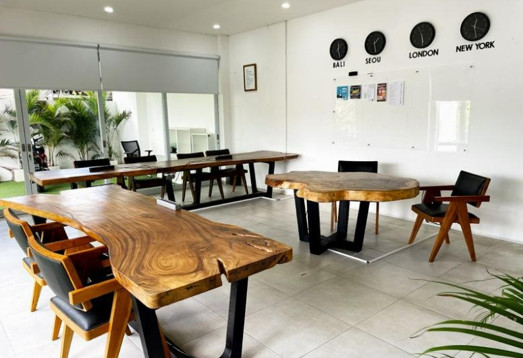 Jl. Karang Suwung, Tibubeneng, Kec. Kuta Utara, Kabupaten Badung