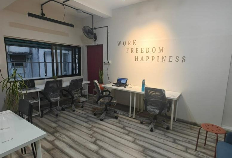 Top floor Safalya Apartment Darda Lane Rahate Colony Dhantoli Nagpur