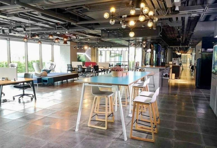 Kerry Hotel, 2/F, 38 Hung Luen Road, Hung Hom Bay, Hong Kong