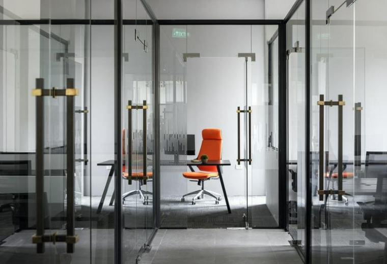 8 Ta Quang Buu Street, Bach Khoa Ward, Hanoi