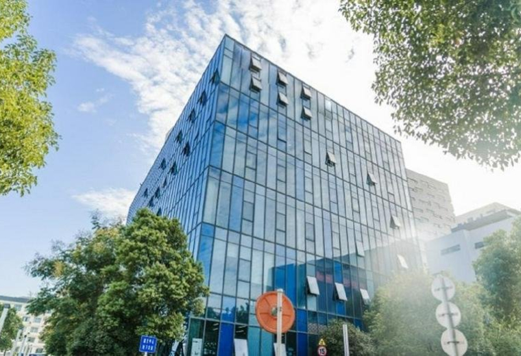 Commercial Center, Wuhan Creativity World, Phase I, No. 16 West Yezhihu Road, Hongshan District