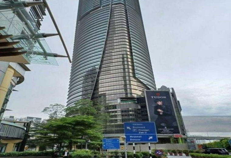 Exterior view of the glass-facade The Gardens North Tower Lingkaran Syed Putra.