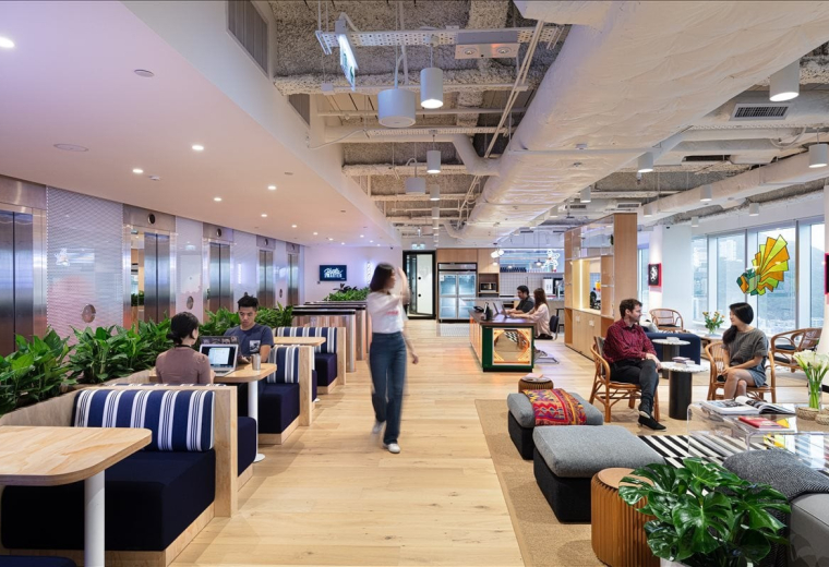 Lee Garden One, 46/F, 33 Hysan Avenue, Causeway Bay, Hong Kong