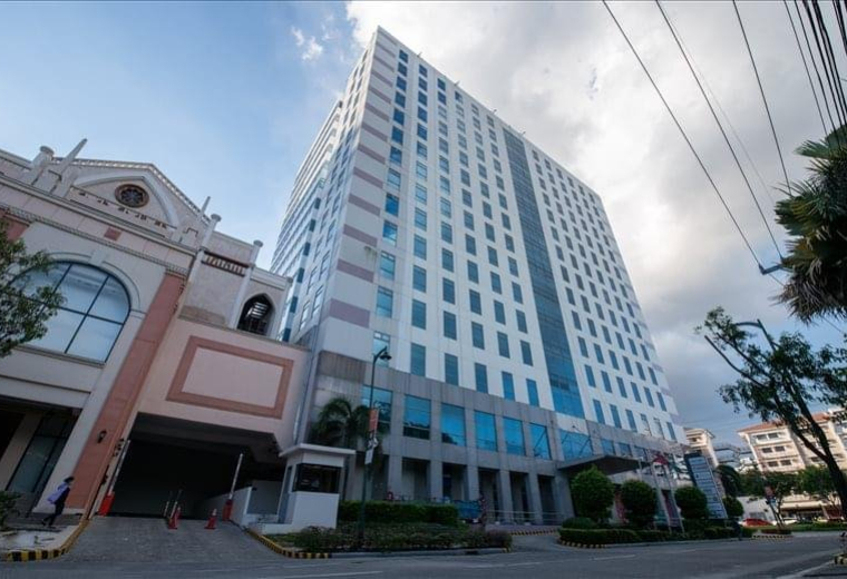 4/F Unit 4 C& D, Commerce and Industry Plaza Building, Mckinley Town Center, Park Avenue, Taguig Cit