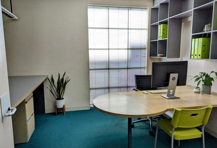 424 Burke Road (1st FLoor), Melbourne, Victoria (Newly refurbished)