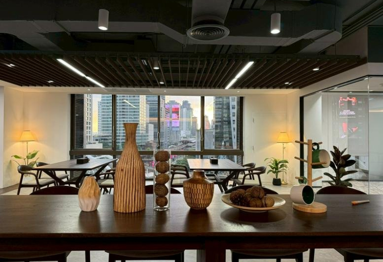 90/42 North Sathon Road, Sathorn, Bangkok, Thailand