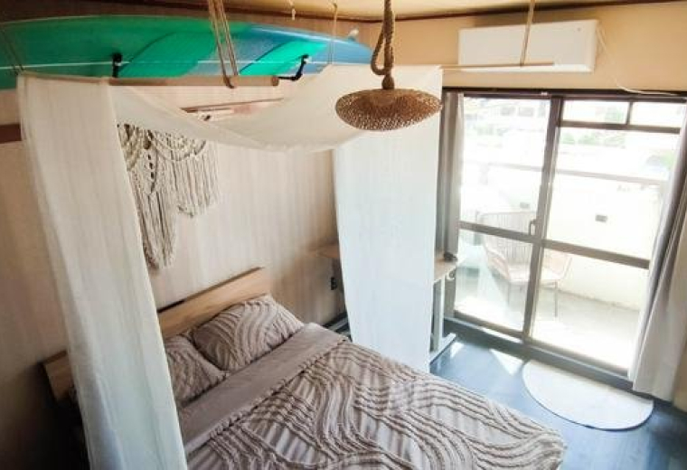 Isahama Seaside Mansion, Suite A605, Isahama, Ginowan, Japan