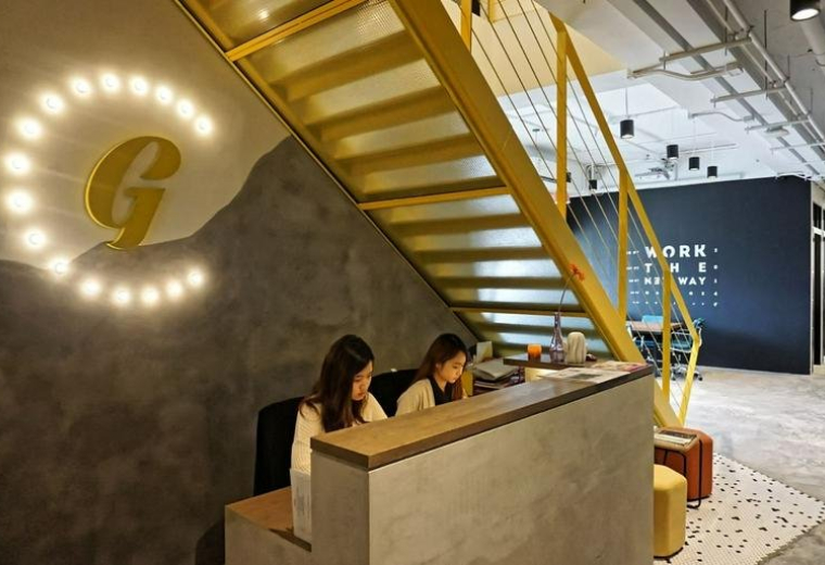 Arion Commerical Centre, 2-12 Queen’s Road West, Hong Kong