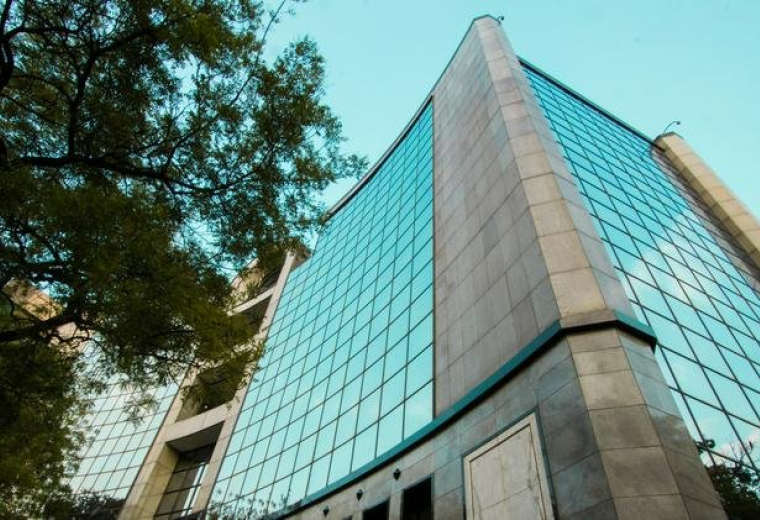 DLF Centre, Sansad Marg, Connaught Place, New Delhi