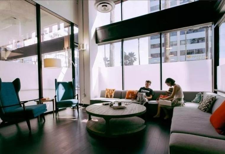 Huaihai Zhong Lu, 627 Huaihai Middle Rd Huangpu District, Shanghai