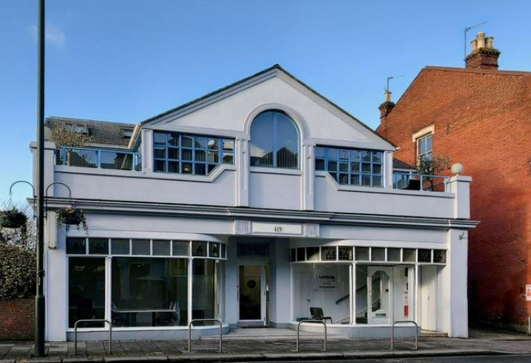 Hung Kuo Building, 18th Floor, 167 Dun Hua North Road, Taipei, Taiwan