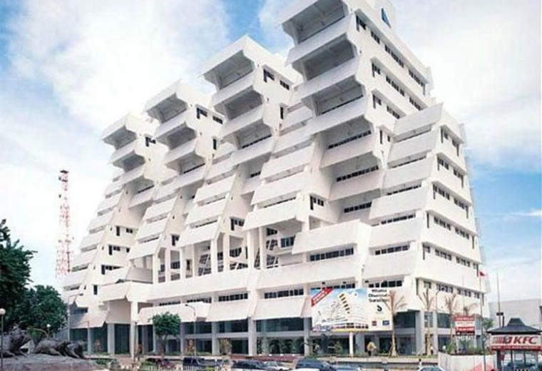 Intiland Tower 2, L3, Jl. Panglima Sudirman No. 101-103, Surabaya