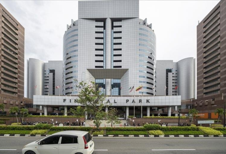 Serviced office centres in central Labuan