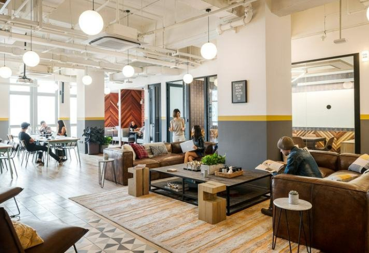 Nanjing Xi Lu, 819 West Nanjing Road, Shanghai