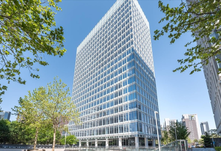 Exterior view of the glass-facade Tower C at Lei Shing Hong Plaza.