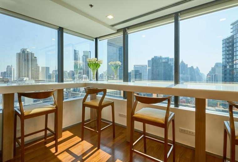 Two Pacific Place Building, 142 Sukhumvit Road, Klongtoey, Bangkok