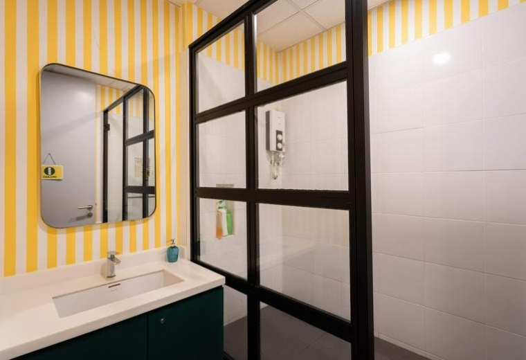 Exterior view of No. 1, Jalan Pengaturcara U1/51A, Section U1, Unit 2-1, The Podium, Tower 3, UOA Business Park