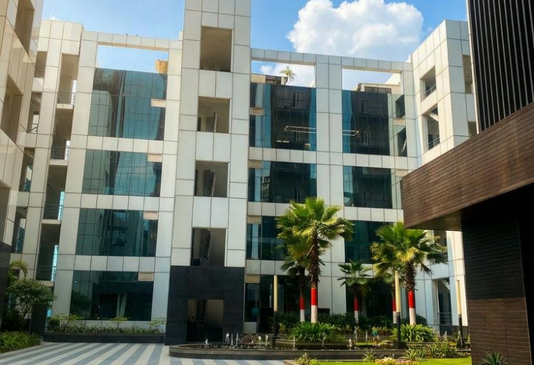 Urbtech Business Complex, Sector 132, Noida, India