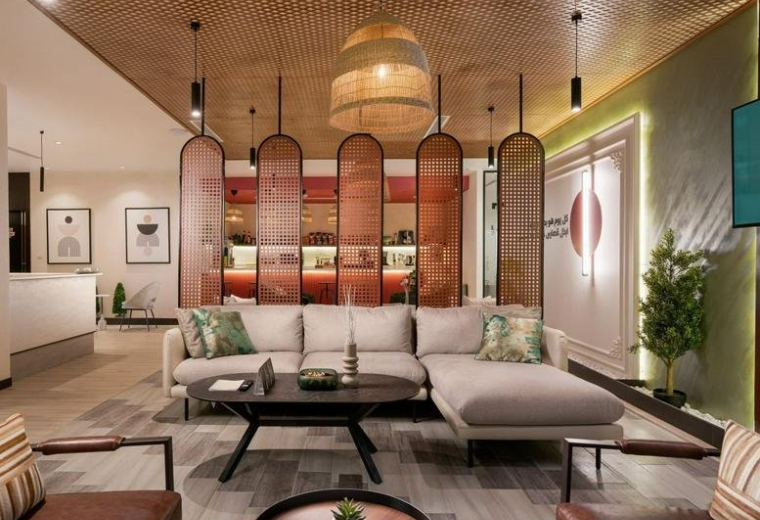 King Abdulaziz Road,Smou Tower, 5th Floor,