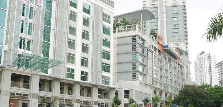 Exterior view of the multi-story Centre Wing, Metropolitan Square, Bandar Damansara Perdana building.