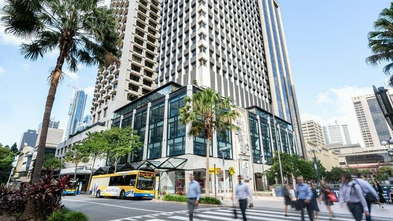 Exterior street view of the high-rise building at 260 Queen Street in Brisbane.