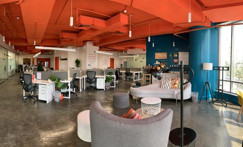 Spacious, vibrant open-plan workspace at An Nuzhah Dist,,6542 Jeddah Makkah Expressway,, Makkah al-Mukarramah.