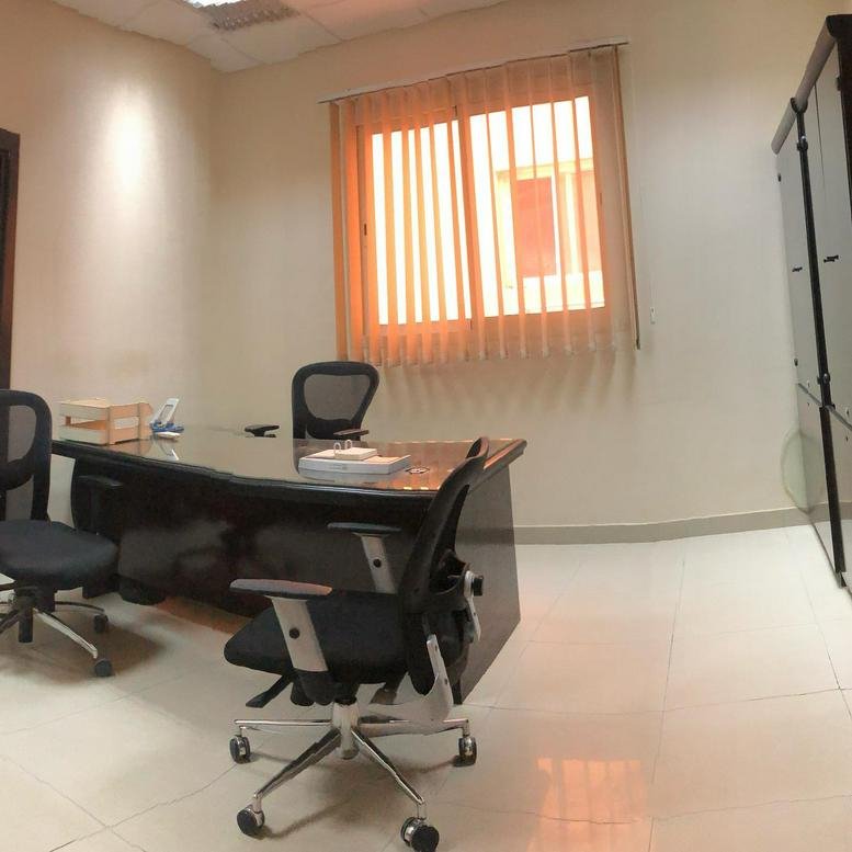 Executive office suite at Building No. 6143, Unit No. 1 on King Abdulaziz Road.