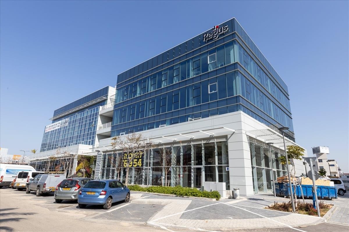 Exterior view of the glass-facade office building at 3 Yaldei Taharan, Rishon Iezion.