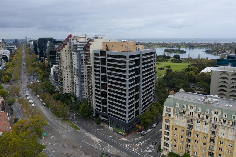 Aerial view of the building at 412 St Kilda Road, Level 12, Melbourne, Victoria.