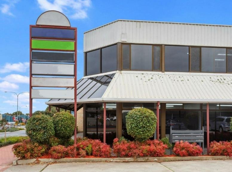 Exterior view of the commercial building at 5/977 North East Road, Modbury.