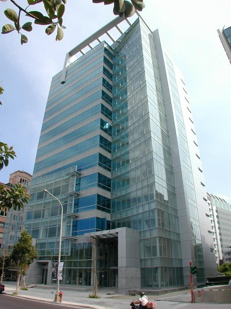 Exterior view of the glass-facade 8F, No. 178, Section 3, MinQuan East Road building.